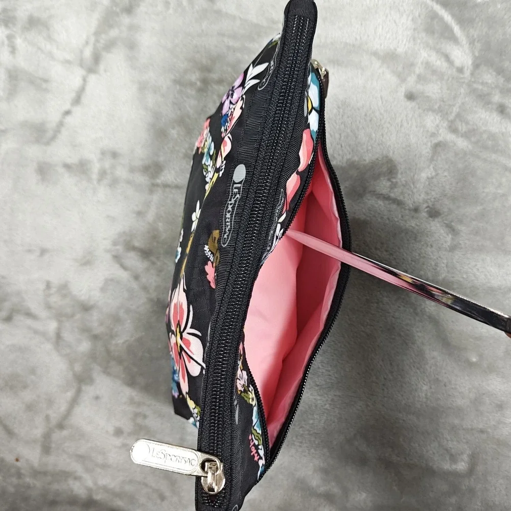 LeSportsac Pouch 7.5x5.5 Hawaiian Floral Cosmetic Makeup Travel Zip Coin Purse